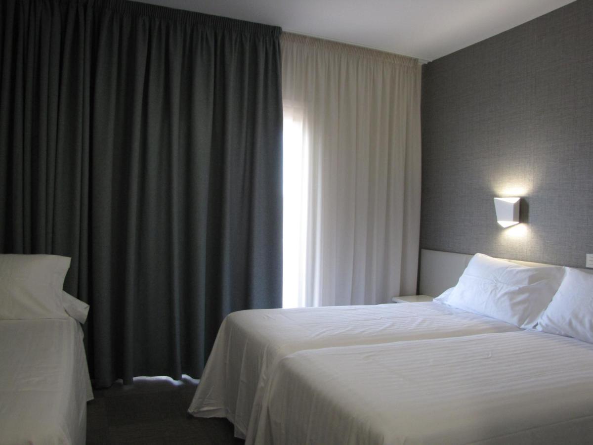 Hotel Ton سانكسينكسو المظهر الخارجي الصورة