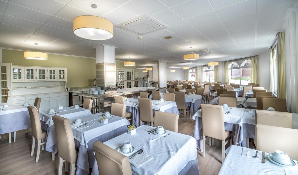 Hotel Ton سانكسينكسو المظهر الخارجي الصورة