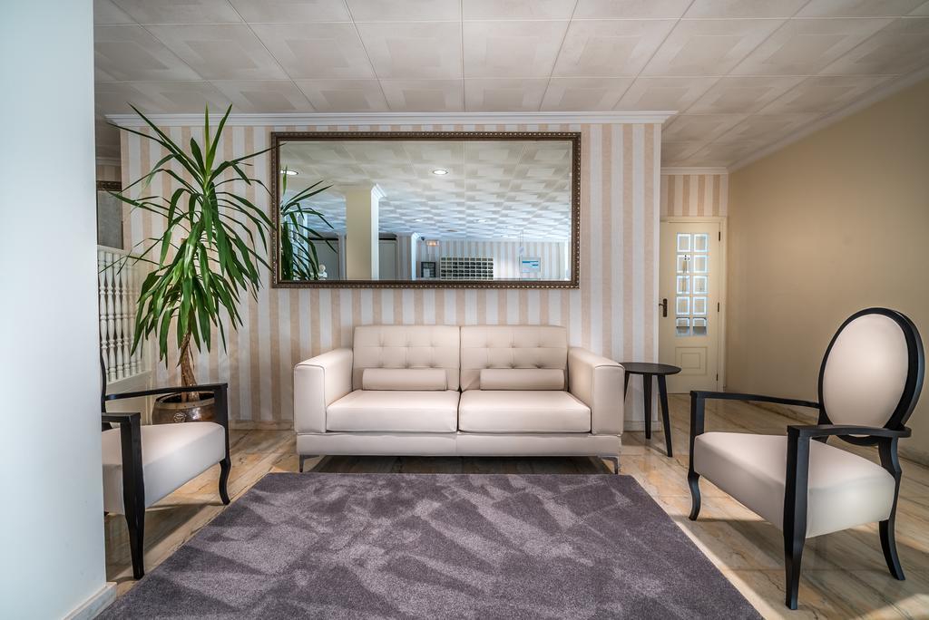 Hotel Ton سانكسينكسو المظهر الخارجي الصورة