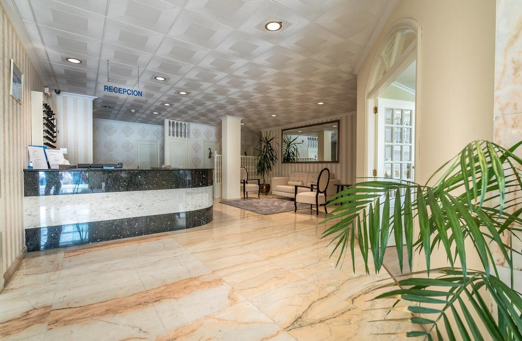 Hotel Ton سانكسينكسو المظهر الخارجي الصورة