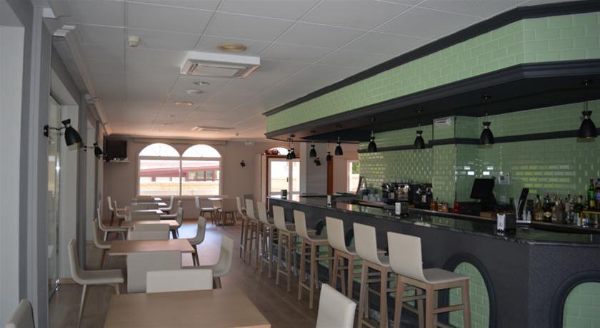Hotel Ton سانكسينكسو المظهر الخارجي الصورة